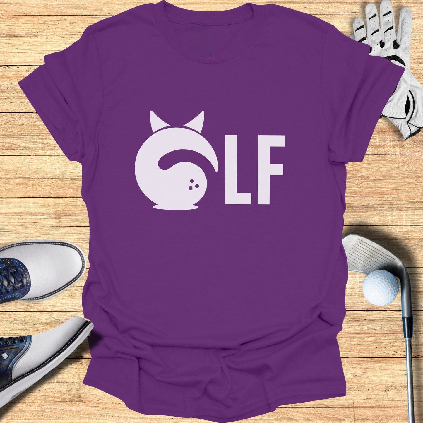 Funny Cat Golf Themed Shirt for Sports Lovers