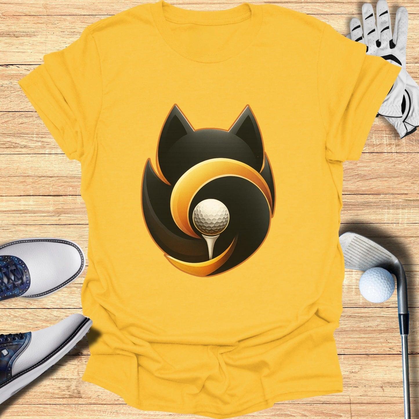 Stylish Golf Cat Graphic Tee Casual T-Shirt